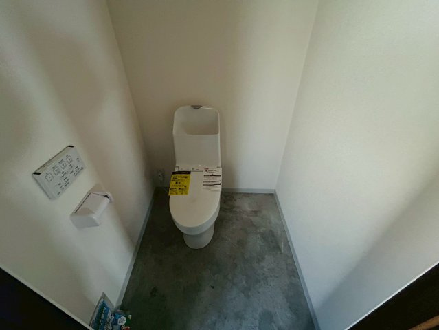 みよし町上貸倉庫のトイレ