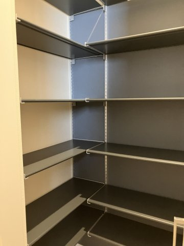 【収納】 | 有栖川Heights | 収納力の高いMSC完備、靴だけでなくいろいろと片付きます