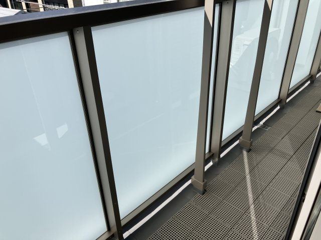 【バルコニー】 | 有栖川Heights | 洗濯物も沢山干せそうなゆったりしたバルコニー