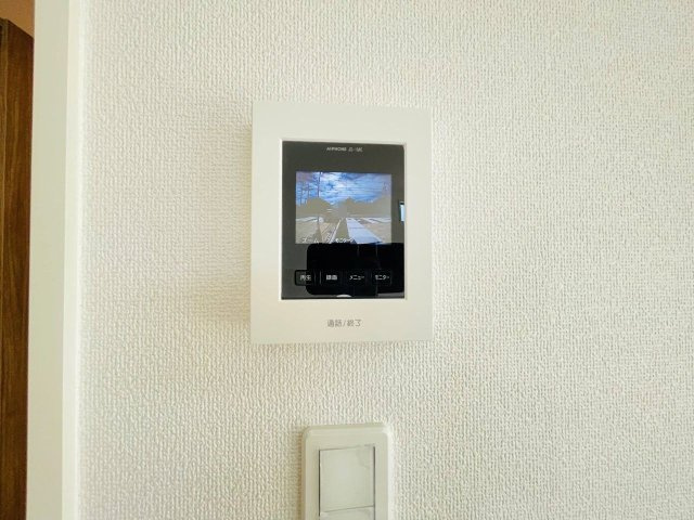 豊田市野見山町　新築分譲住宅　全2棟　1号棟のセキュリティ|モニター付きインターホンで来客対応も安心です♪