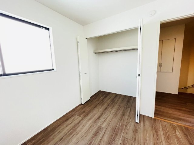 豊田市野見山町　新築分譲住宅　全2棟　1号棟の収納|豊富な数のクローゼットには、衣類、日用品、家族の思い出まで大切に保管できます♪