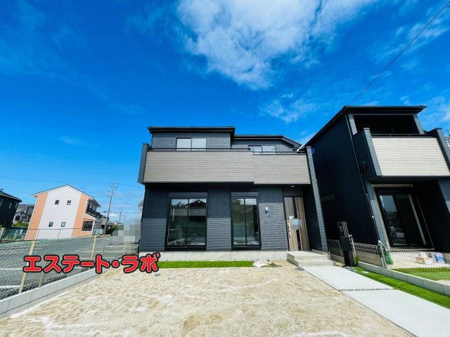 豊田市野見山町　新築分譲住宅　全2棟　1号棟の外観|●完成物件の内覧受付中。
お気軽にお問合せください♪