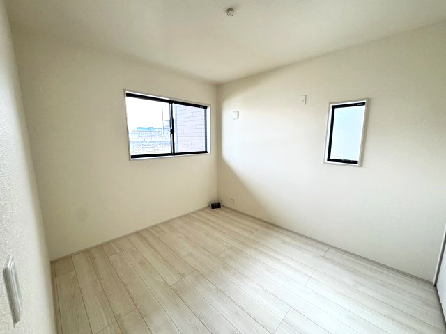 リーブルガーデンS富岡七日市第11　2号棟（平屋）の洋室|1階洋室①です