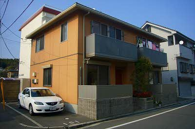 クレール東高須