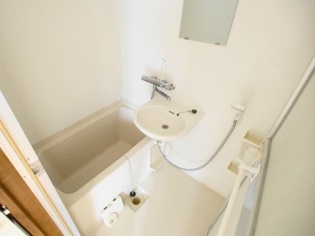 フェリーチェ大町駅前の浴室