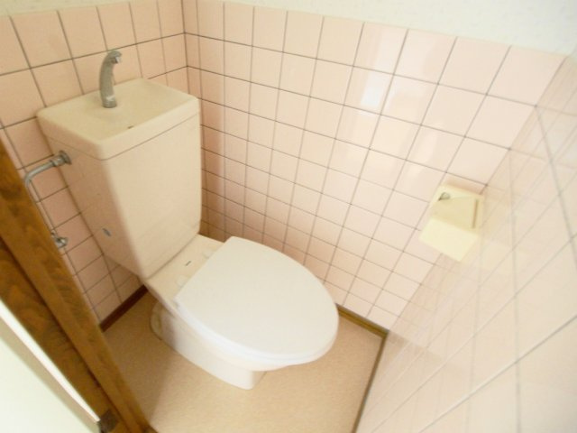 フェリーチェ大町駅前のトイレ