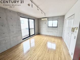 ケーハウスの居間