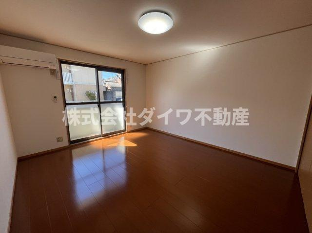 COZYCOURT東岡崎の居間・リビング
