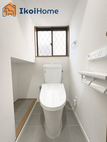 神戸市西区玉津町出合　中古戸建のトイレ|【ホームページに現地動画掲載中】●年中無休：当日予約可●ウォシュレット、暖房便座が標準装備！