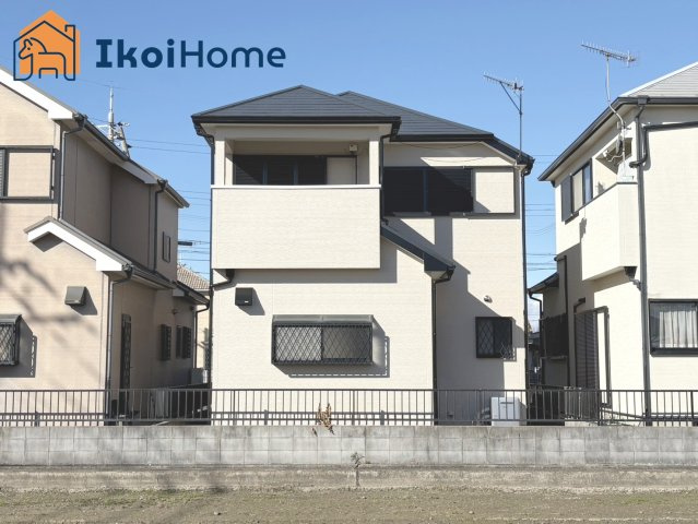 神戸市西区玉津町出合　中古戸建のエントランス|【ホームページに現地動画掲載中】●年中無休：当日予約可●隣地との間隔ゆったり！閑静な住宅街で安心です