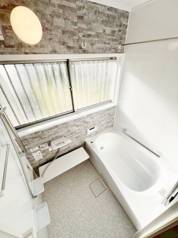 小川町1丁目戸建の浴室