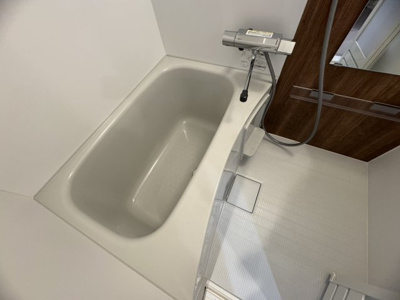 【浴室】 | foret bleue