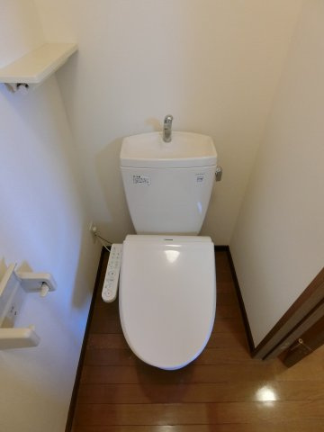 インパレスBのトイレ