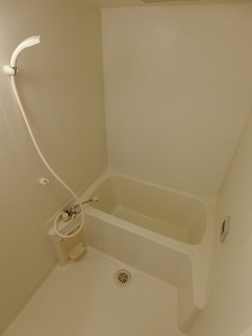インパレスBの浴室