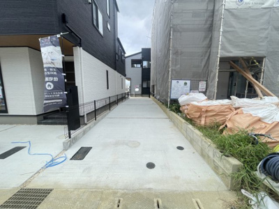 【駐車場】 | 沖縄市美里6丁目（全9棟）5号棟 | 5号棟　駐車2台可♪