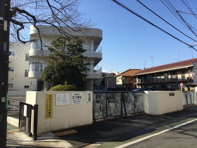 クレシアコートの周辺|稲城第七小学校 0.9km
