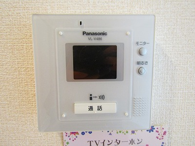 レシェンテ茨木Ｇ棟の外観