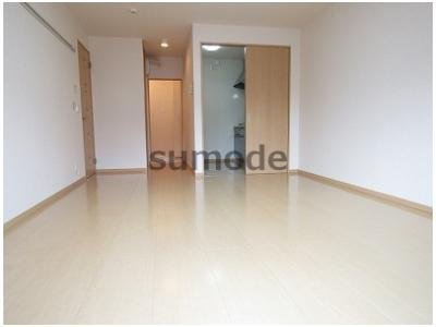 レシェンテ茨木Ｇ棟の居間・リビング