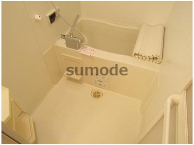 レシェンテ茨木Ｇ棟の浴室