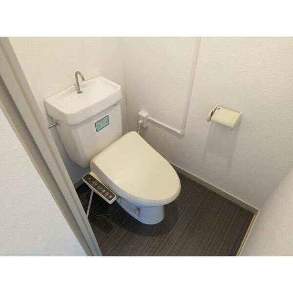 エクセレント白山のトイレ