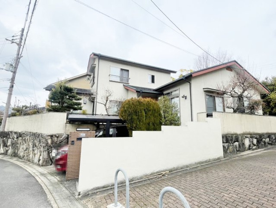 御陵峰ケ堂町1丁目戸建の外観