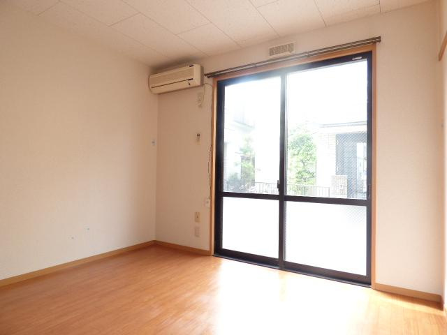 ドエル・ウッズの寝室