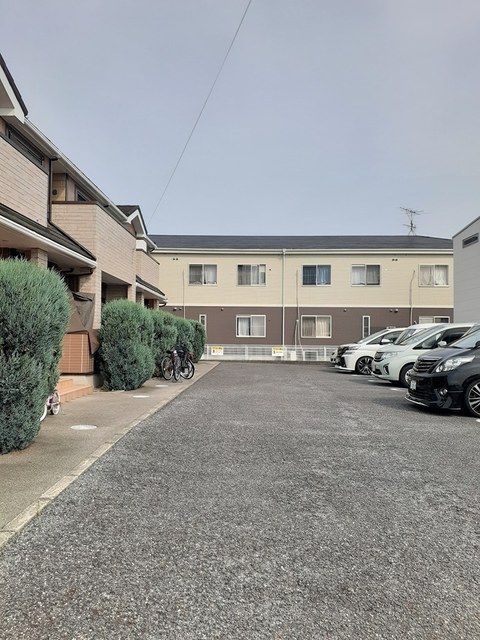 アルバ・０５　　刈谷市近郊の賃貸はクラスホーム刈谷店の駐車場