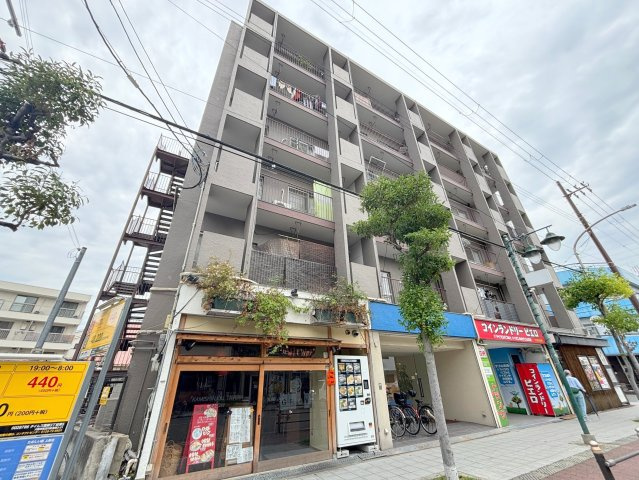 上新庄ビューハイツの外観