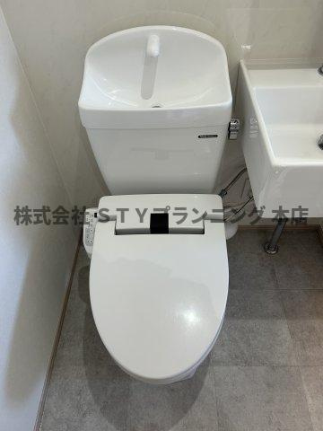 仲介手数料０円！小林ビルのトイレ