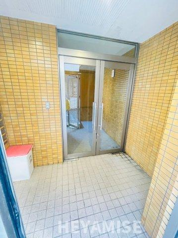 ラ・メゾン・ドゥ大浦のエントランス