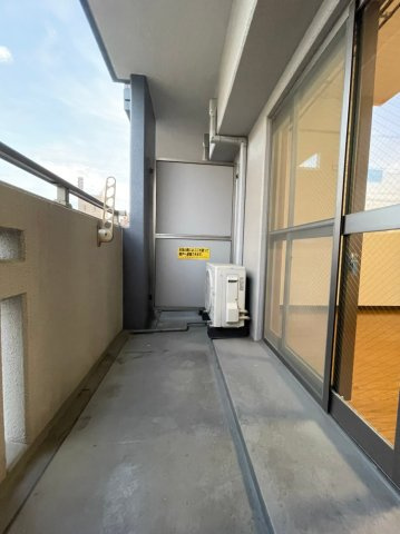 eternal 栄　名古屋市賃貸　仲介手数料無料のバルコニー