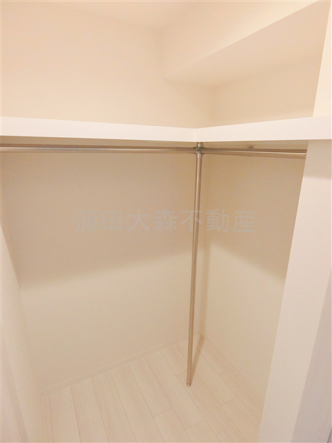 KDXレジデンス田園調布南の収納|洋室4.1帖の大型収納　ウォークインクローゼット！