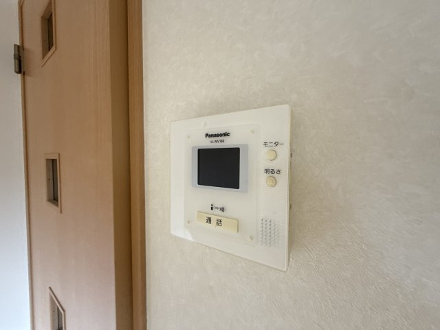 オークスコート西新在家　B棟のセキュリティ