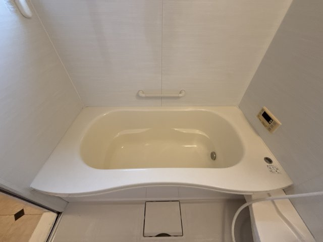 オークスコート西新在家　B棟の浴室