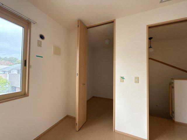 オークスコート西新在家　B棟の収納