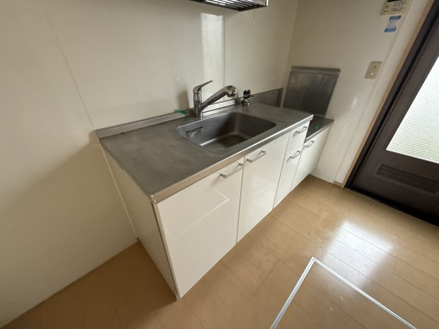 オークスコート西新在家　B棟のキッチン