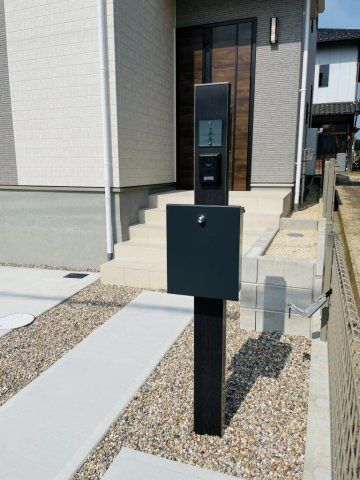 豊田市上原町　新築分譲住宅　全1棟　1号棟のその他|飽きのこないシンプルなデザインのポスト。