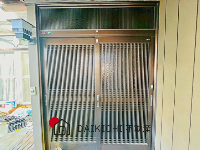 【玄関】 | 行田市矢場2丁目　中古戸建