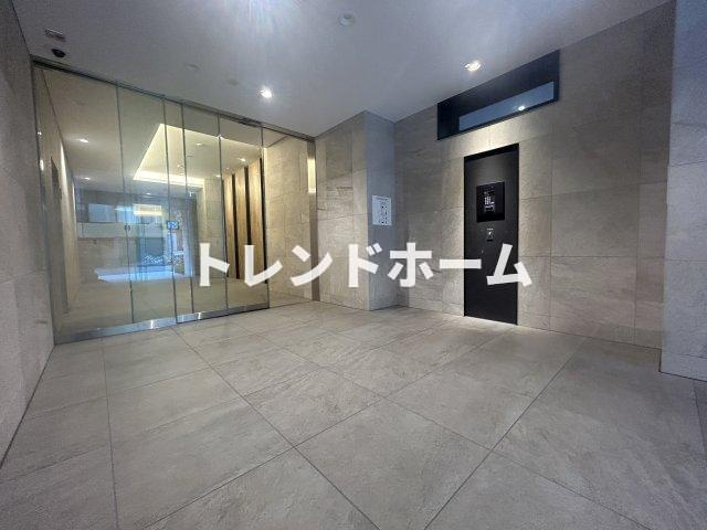 アーバス天満橋のエントランス|選べる家電プランあり！！