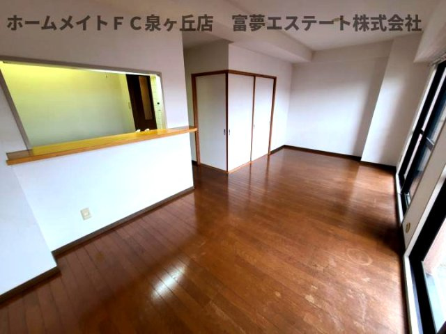 【居間・リビング】 | ルナピエーナ泉北