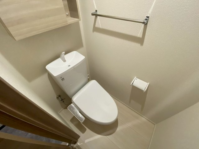 La　Maison高羽町のトイレ