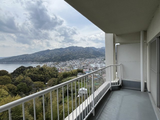 【バルコニー】 | 伊豆ビューグランドハイツ1号棟