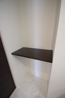 【その他】 | 【仲介手数料無料！！】府中市是政6丁目　新築戸建て（全3棟）A号棟　5080万円 | 洗面所内のカウンター