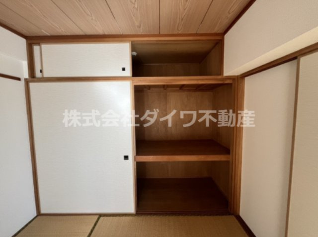 グローリアス岡崎戸崎町の収納