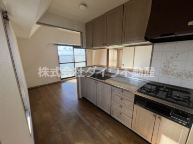 グローリアス岡崎戸崎町のキッチン