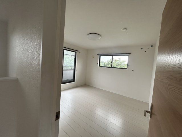 高崎市箕郷町富岡1402-16の居間・リビング