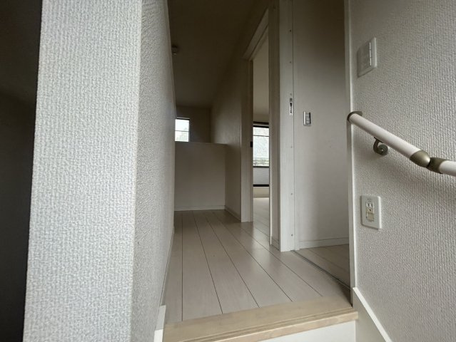 高崎市箕郷町富岡1402-16の玄関