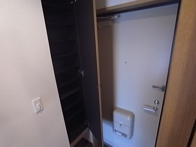 神戸市兵庫区上沢通８丁目の賃貸マンション