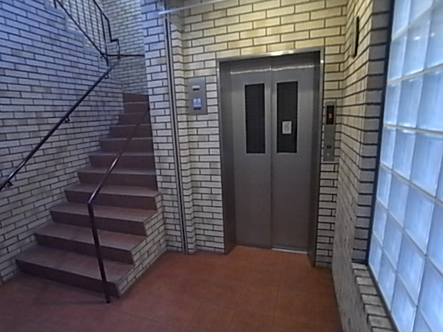 神戸市兵庫区上沢通８丁目の賃貸マンション
