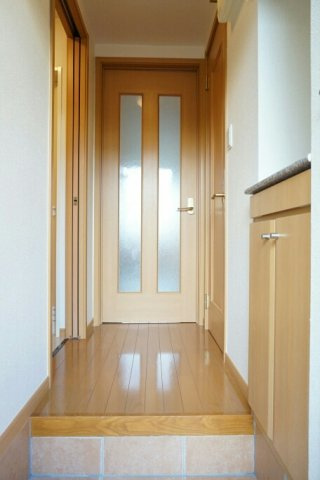 プロムナードＢの玄関